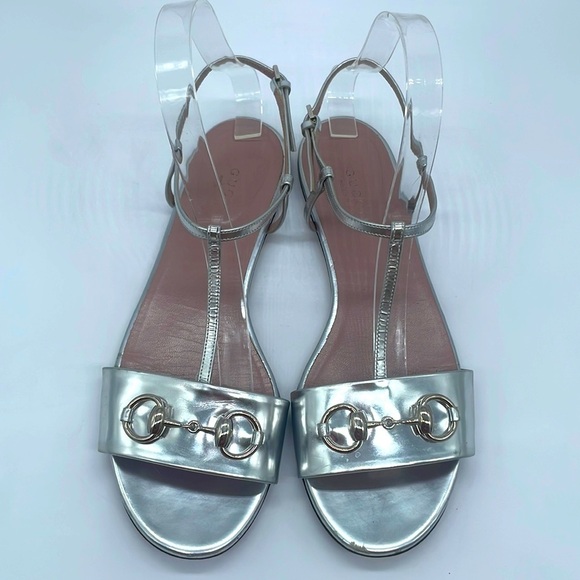 Gucci Metallic Silver leather Horsebit T strap flat sandals 38 - Picture 1 of 8